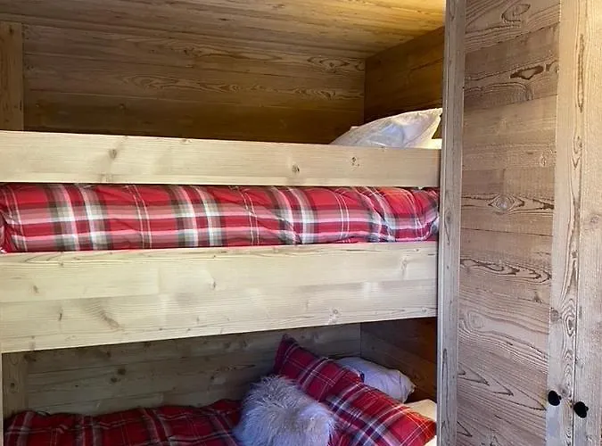 7 Luxury With Cinema