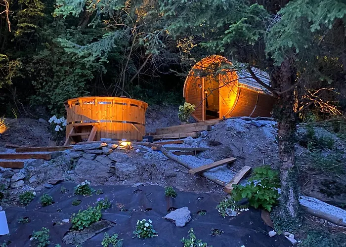 7 Luxury With Cinema