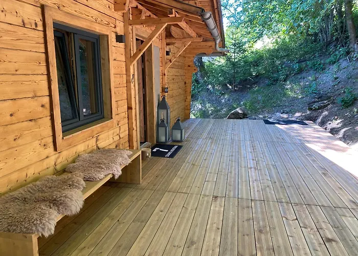 7 Luxury With Cinema