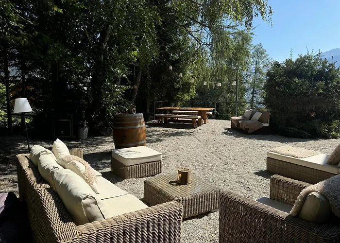 7 Luxury With Cinema *